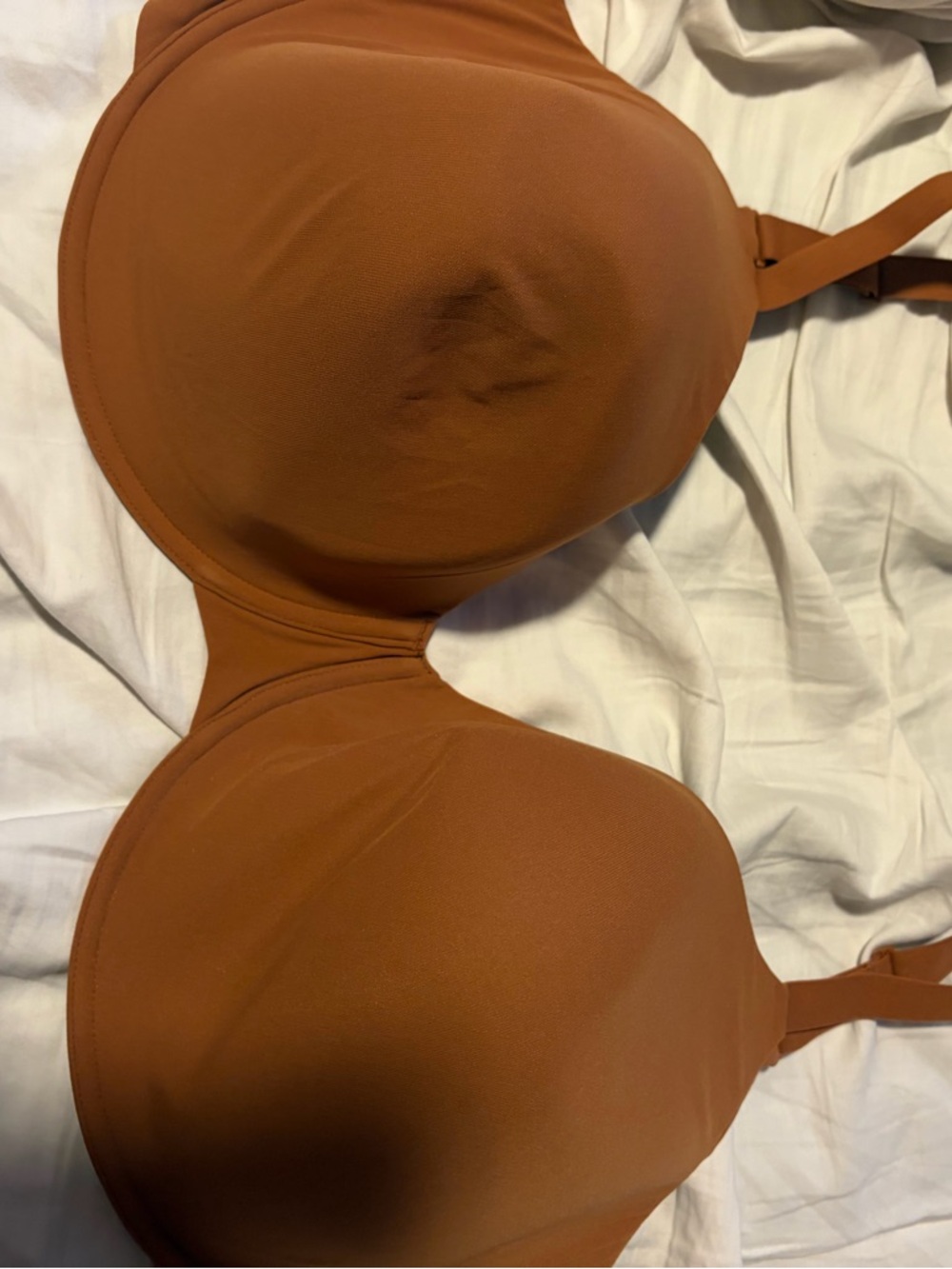 SKIMS Molded T-Shirt Bra in Rust